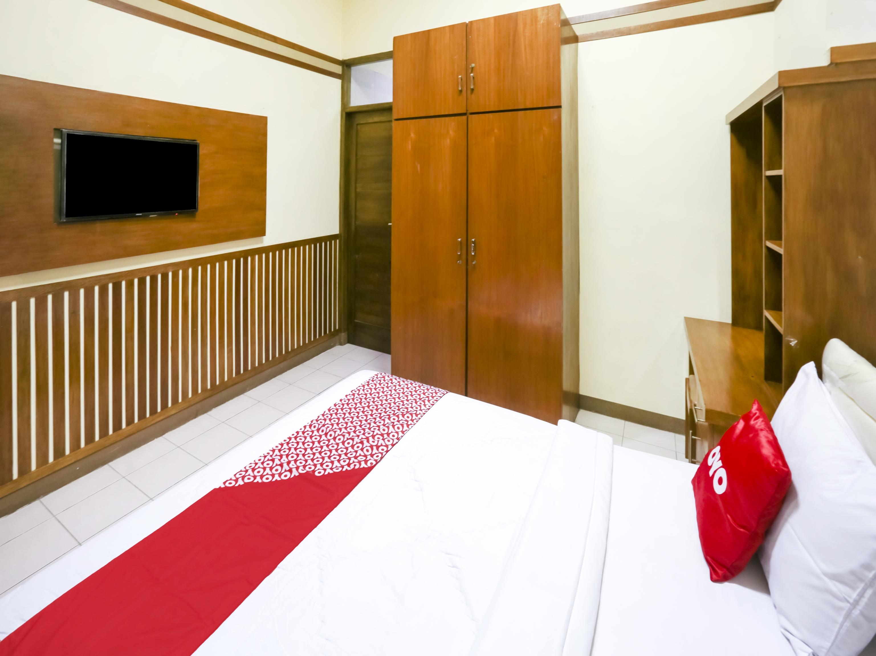 Oyo 90066 Tobana Pejaten House Jakarta Buitenkant foto