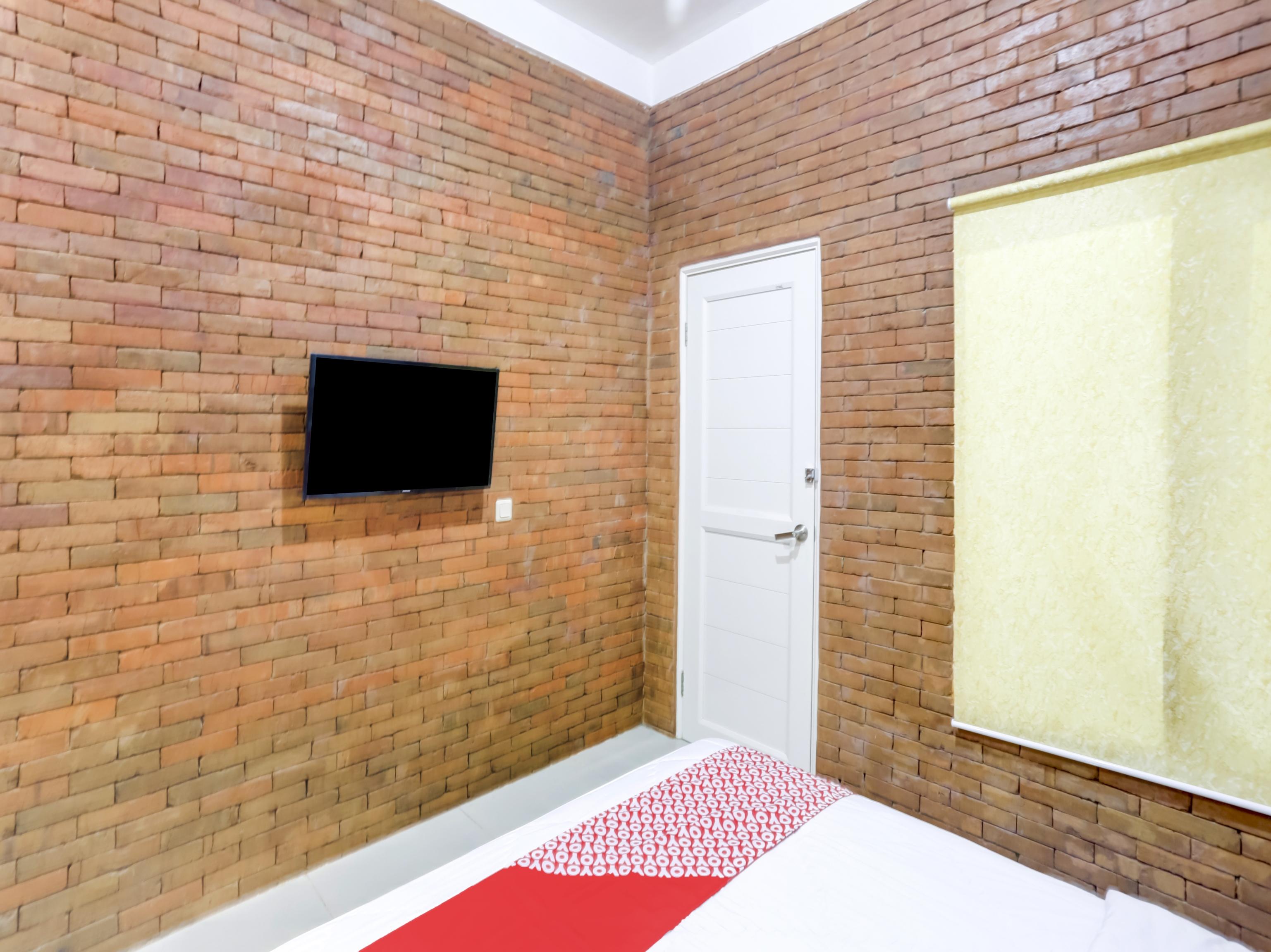 Oyo 90066 Tobana Pejaten House Jakarta Buitenkant foto