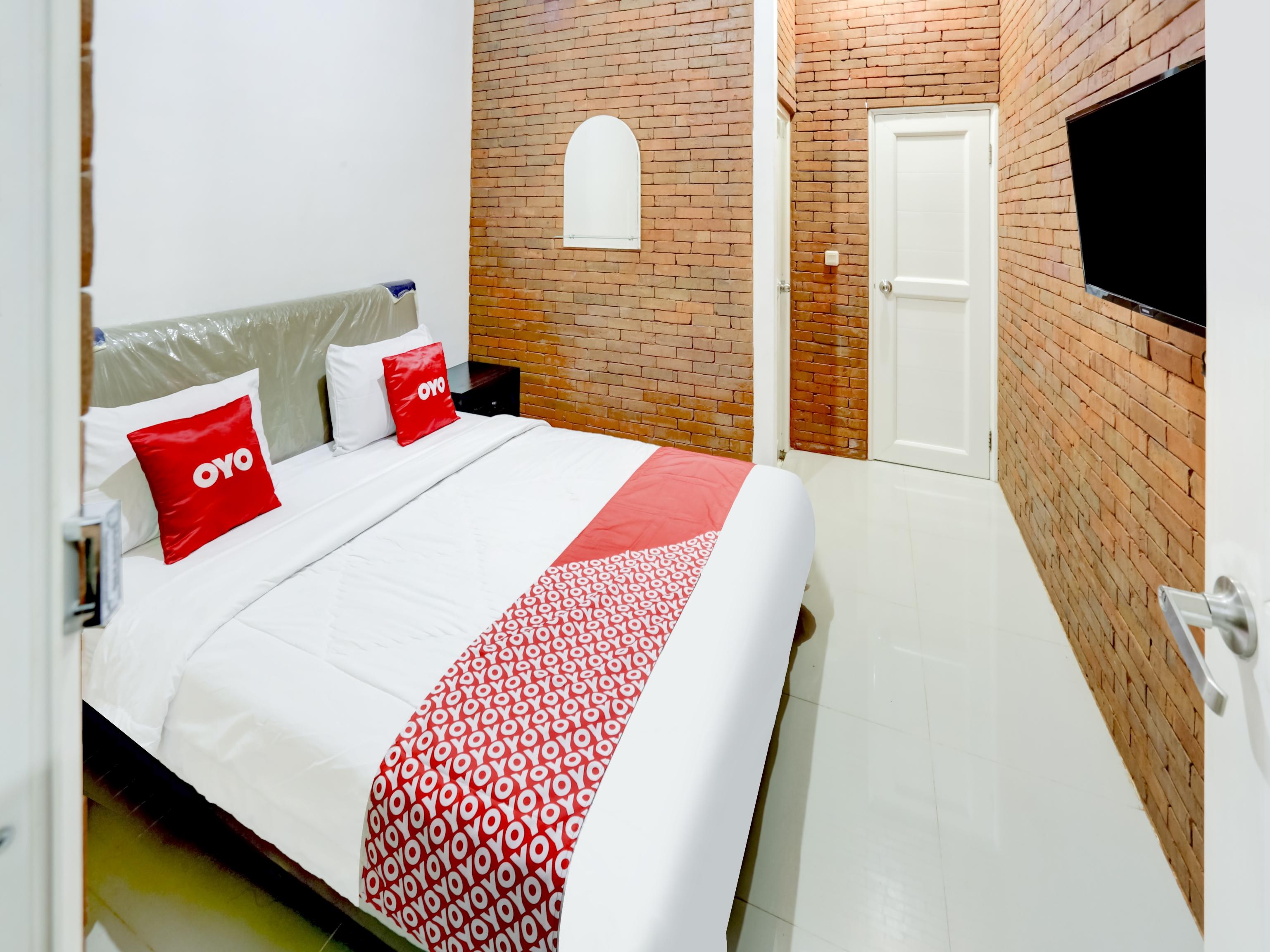 Oyo 90066 Tobana Pejaten House Jakarta Buitenkant foto
