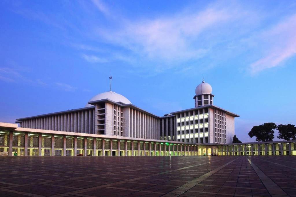 Oyo 90066 Tobana Pejaten House Jakarta Buitenkant foto